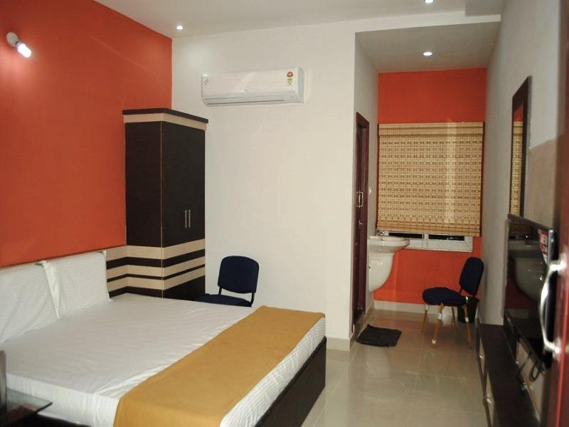 Ssr Hotel Srikalahasti Exterior photo
